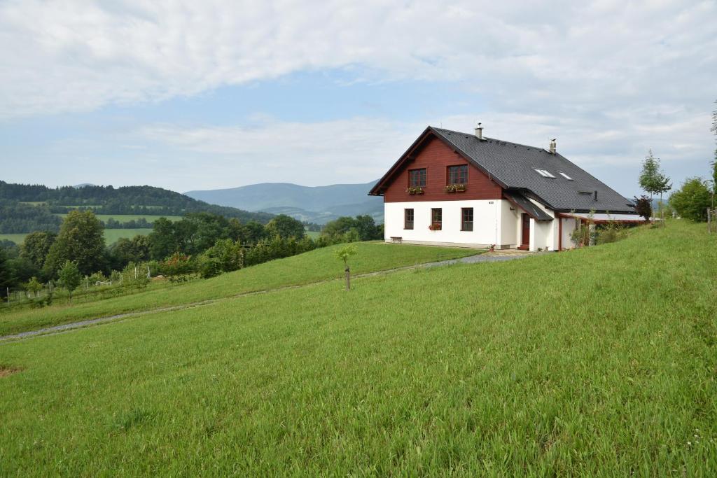 Chalupa Tomiva room 2